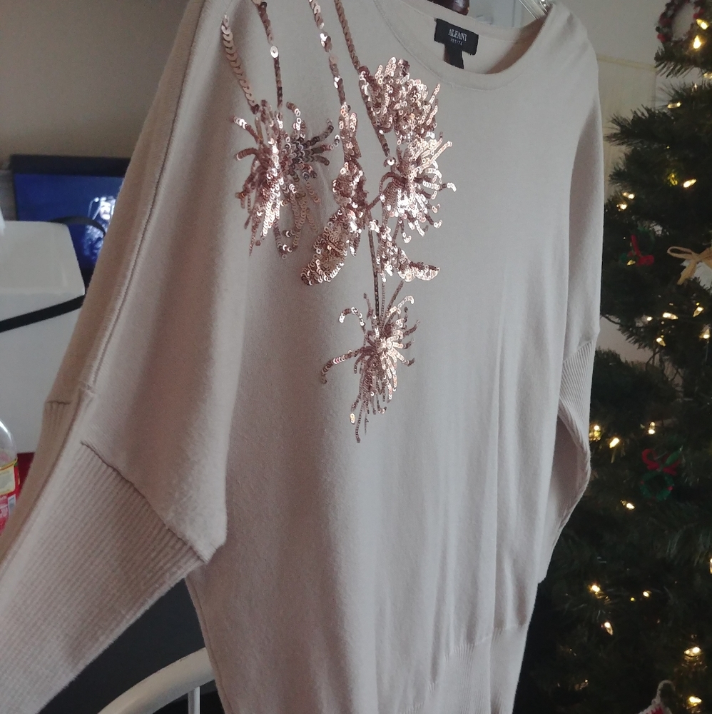 Excell Cond, ALFANI PETITE, PM, Cream Beige, Sweater
